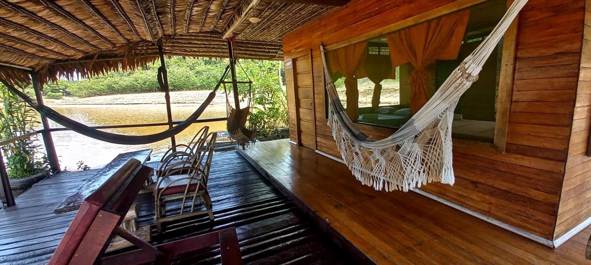 Amazon Oasis Floating Lodge Iquitos Exterior photo